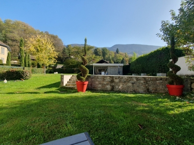 Paysagiste Grenoble - Entretien jardin