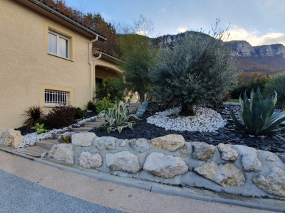 Saint-Ismier - Entretien harmonieux jardin